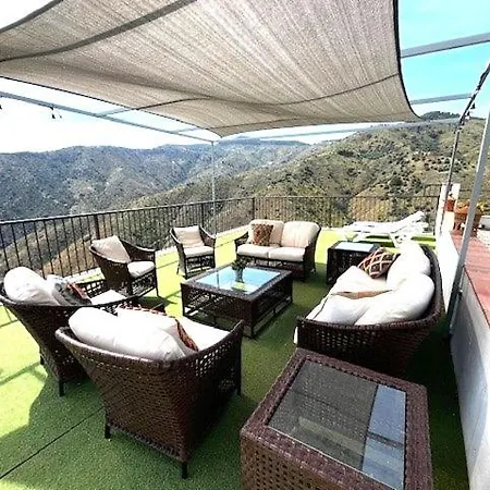Trompetilla Montes De With Yoga And Villa *